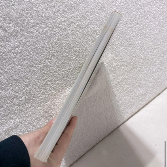 Karen  Tack & Alan Richardson Hello, Cupcake! Cookbook - Picture 8 of 11